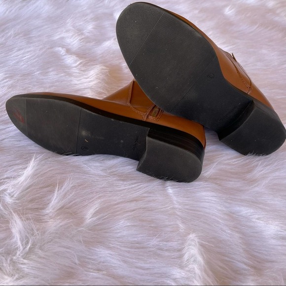 Old Navy Tan Ankle Boots - Picture 8 of 8